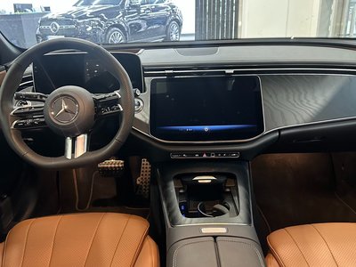 MERCEDES-BENZ E-CLASS - 4