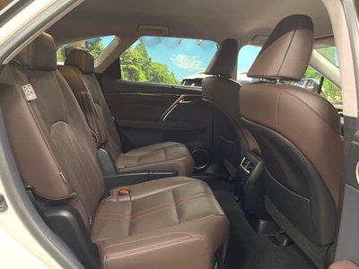 2019 Lexus RX — фото 9