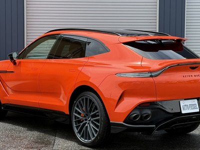 2025 Aston Martin DBX 照片 6