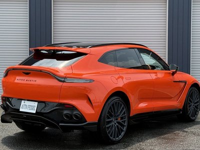 2025 Aston Martin DBX — фото 15