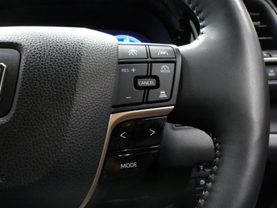 TOYOTA CROWN SPORT - 8