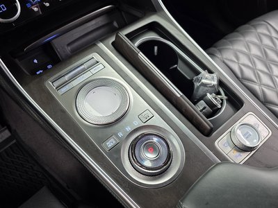 2020 Genesis GV80 — миниатюра 12