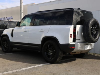 LAND ROVER DEFENDER - 5