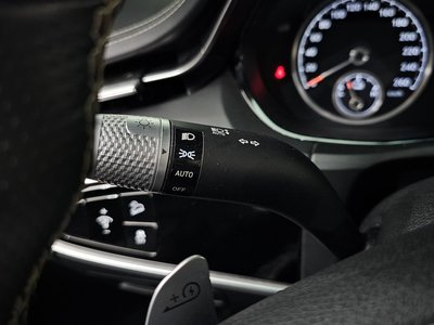 2022 Genesis ELECTRIFIED GV70 thumbnail 30