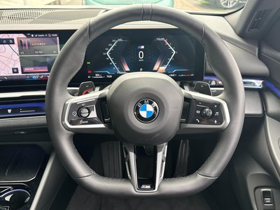 2025 BMW 5 SERIES 缩略图 48