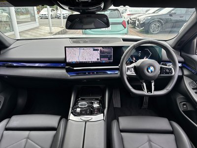 BMW 5 SERIES - 2