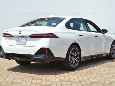 BMW 5 SERIES - 3