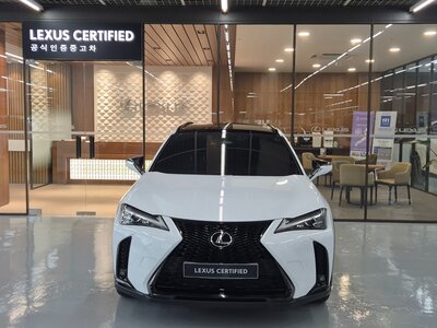 LEXUS UX - 2