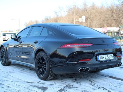 MERCEDES-BENZ GT AMG - 9