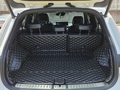 2021 Genesis GV70 — миниатюра 20