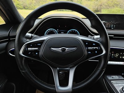 2021 Genesis GV70 — миниатюра 12