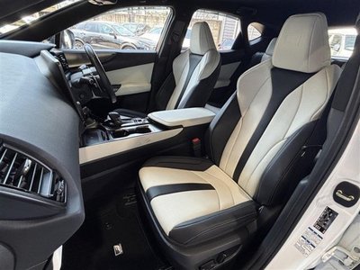 2023 Lexus NX — миниатюра 21