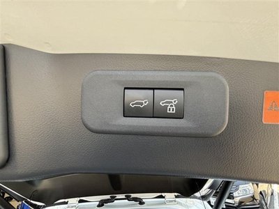 2023 Lexus NX — миниатюра 17