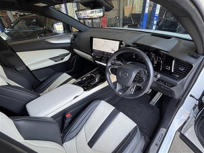 2023 Lexus NX photo 10