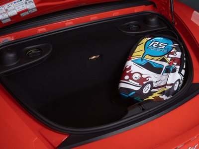 2017 Porsche 718 thumbnail 37