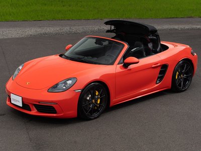 2017 Porsche 718 thumbnail 20