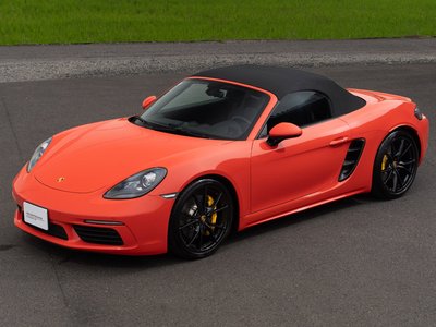 2017 Porsche 718 thumbnail 21