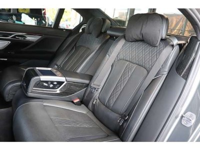 صورة مصغرة 19 لـ 2017 BMW 7 SERIES