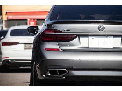 2017 BMW 7 SERIES 照片 9