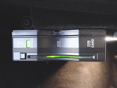 MERCEDES-BENZ E-CLASS - 10