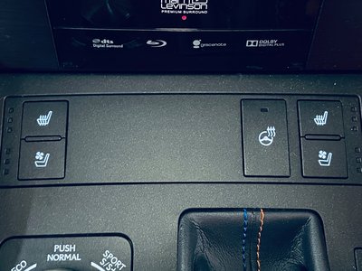2015 Lexus RC F — миниатюра 21