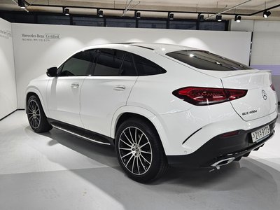 2022 Mercedes-BENZ GLE photo 2