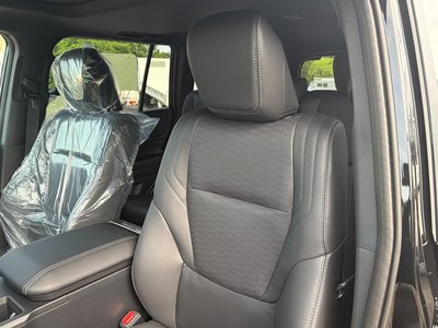 2026 Toyota LAND CRUISER 250 — миниатюра 28