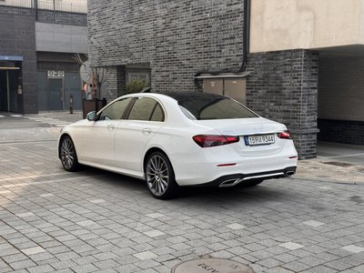 MERCEDES-BENZ E-CLASS - 5