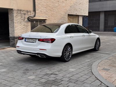 MERCEDES-BENZ E-CLASS - 3