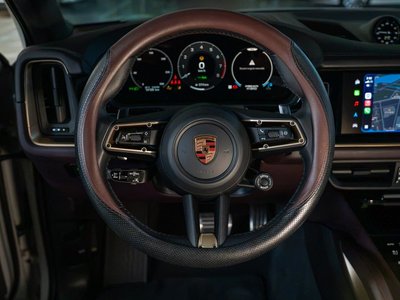 2025 Porsche CAYENNE — миниатюра 12