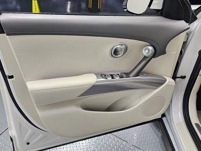 2022 Genesis GV60 — миниатюра 14