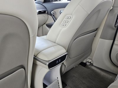 2022 Genesis GV60 — миниатюра 29