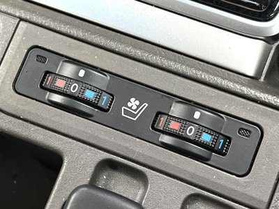 TOYOTA LAND CRUISER PRADO - 7