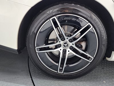 MERCEDES-BENZ E-CLASS - 6
