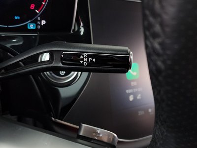 MERCEDES-BENZ E-CLASS - 9