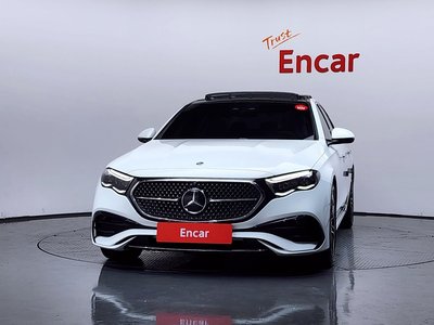 MERCEDES-BENZ E-CLASS - 2