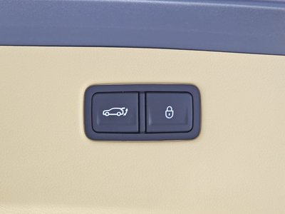 2025 Genesis GV60 — миниатюра 23