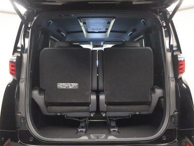 2024 Toyota ALPHARD — миниатюра 29