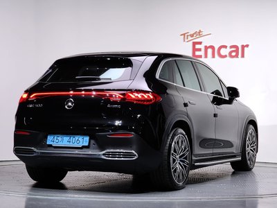 MERCEDES-BENZ EQE SUV - 3