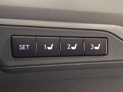 2023 Toyota ALPHARD thumbnail 38