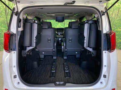 2023 Toyota ALPHARD thumbnail 11