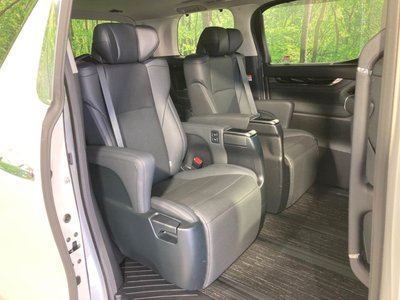 2023 Toyota ALPHARD thumbnail 44