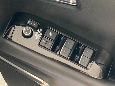 2023 Toyota ALPHARD thumbnail 39