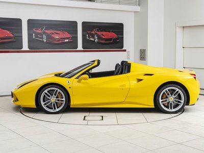 2016 FERRARI 488 SPIDER photo 9