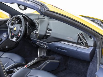 2016 Ferrari 488 SPIDER — миниатюра 18