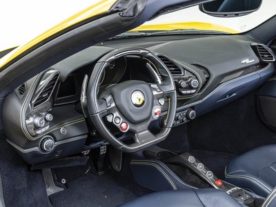 2016 Ferrari 488 SPIDER — миниатюра 15
