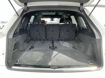 صورة 37 لـ 2024 AUDI Q7