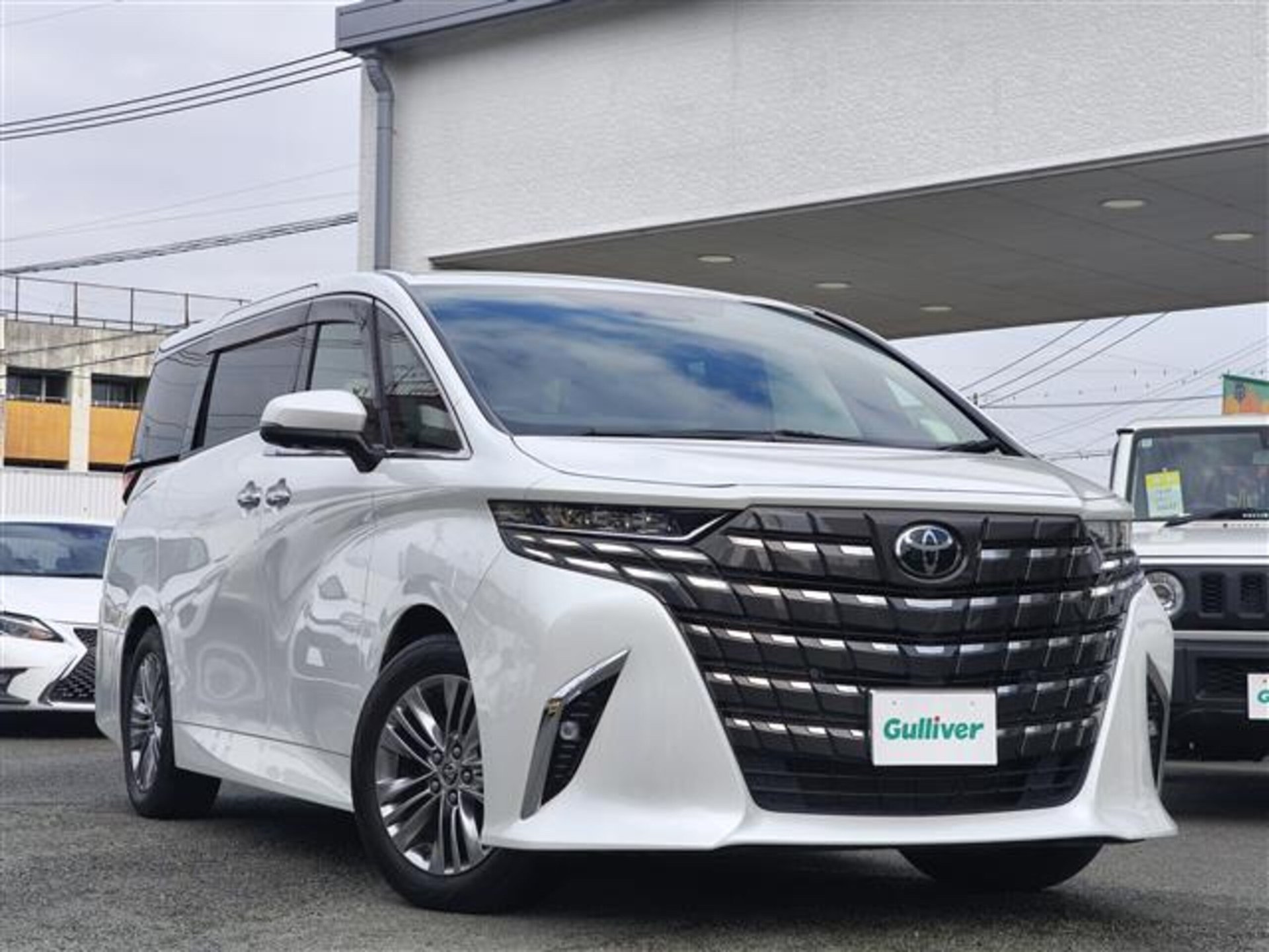 TOYOTA ALPHARD - View 1