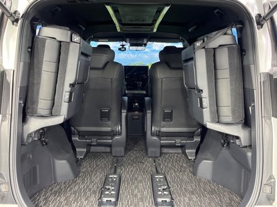 2024 Toyota ALPHARD 缩略图 13