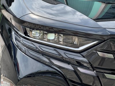 TOYOTA ALPHARD - 8